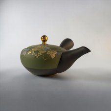 Japan konev "Gold grape" 270ml