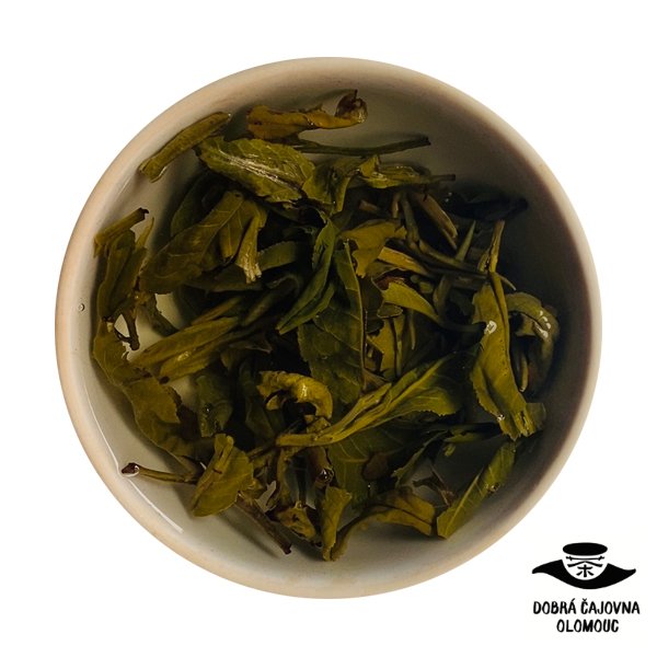 Huang Ya "Žluté výhonky" - Gramáž čaje: 100g