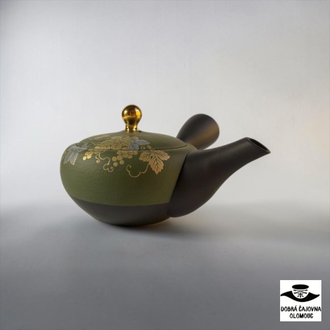 Japan konev "Gold grape" 270ml